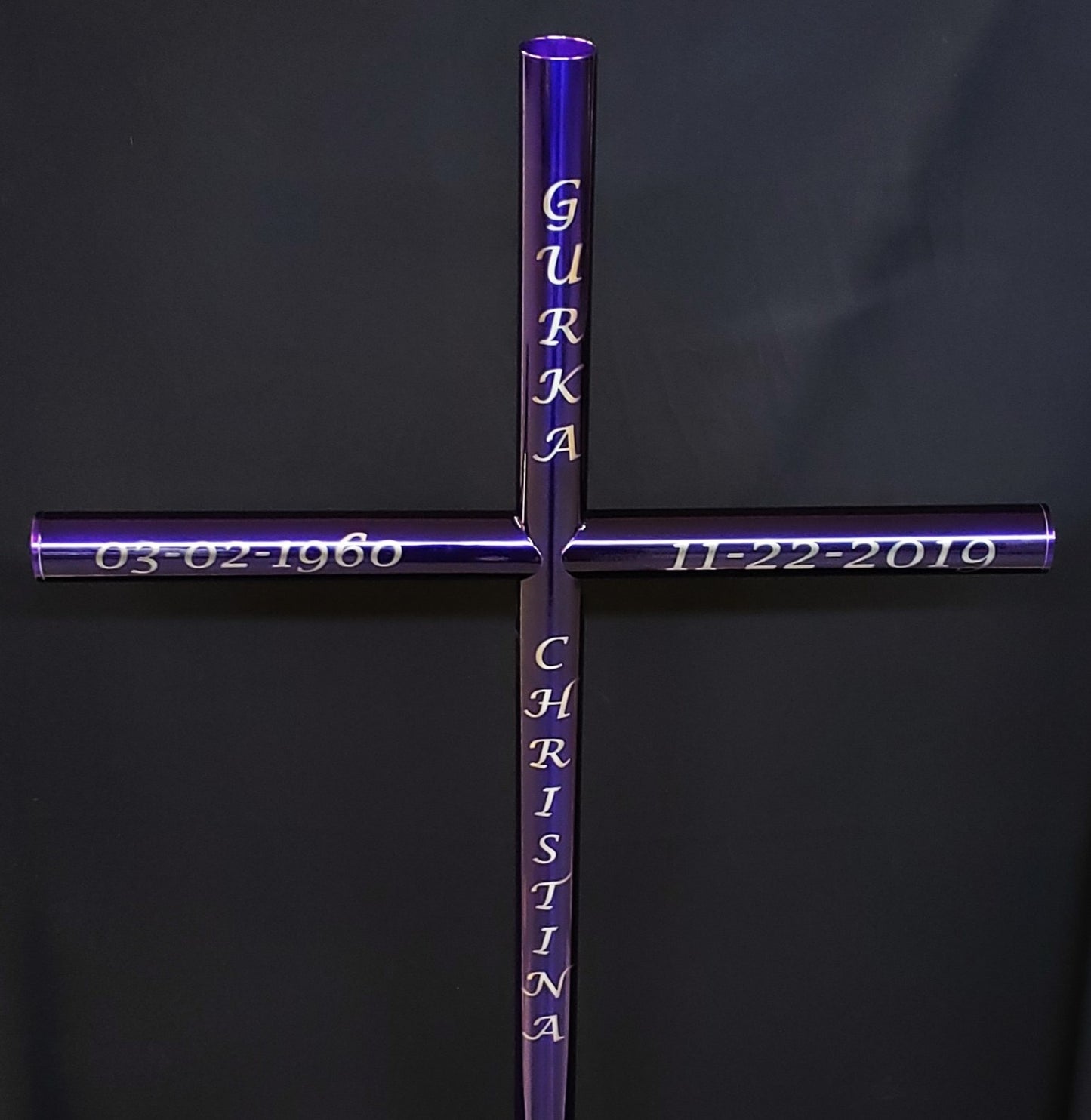 Everlasting Cross Urn Memorial is Customized Engraving on Four Sides. Keepsake Memorial for Gardens, Pet Cemetery or Outdoor Roadside. Stainless steel end caps shown to Symbolized Their Memory. It will be Everlasting. choose the Urn Capsule option to encapsulate Ashes An unforgettable and Timeless Keepsake.