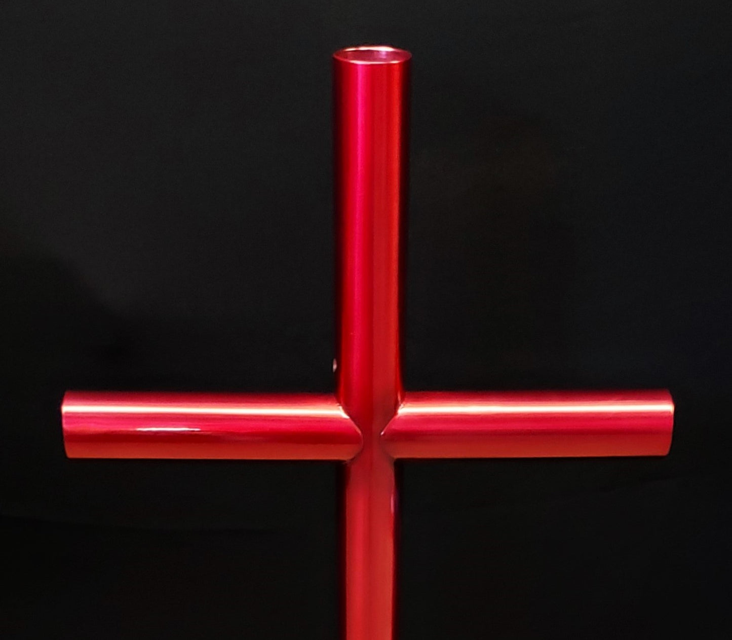 Memorial Berry Pink Everlasting Cross is A Timeless For Cremation Urn in Canada, USA or Worldwide. Cremation Urn for Garden Memorial grave, Container to Store Special Momentos, Remembering Falling Soldier, Officer or Our Family Pet. This Everlasting Cross Will Remembr Forever